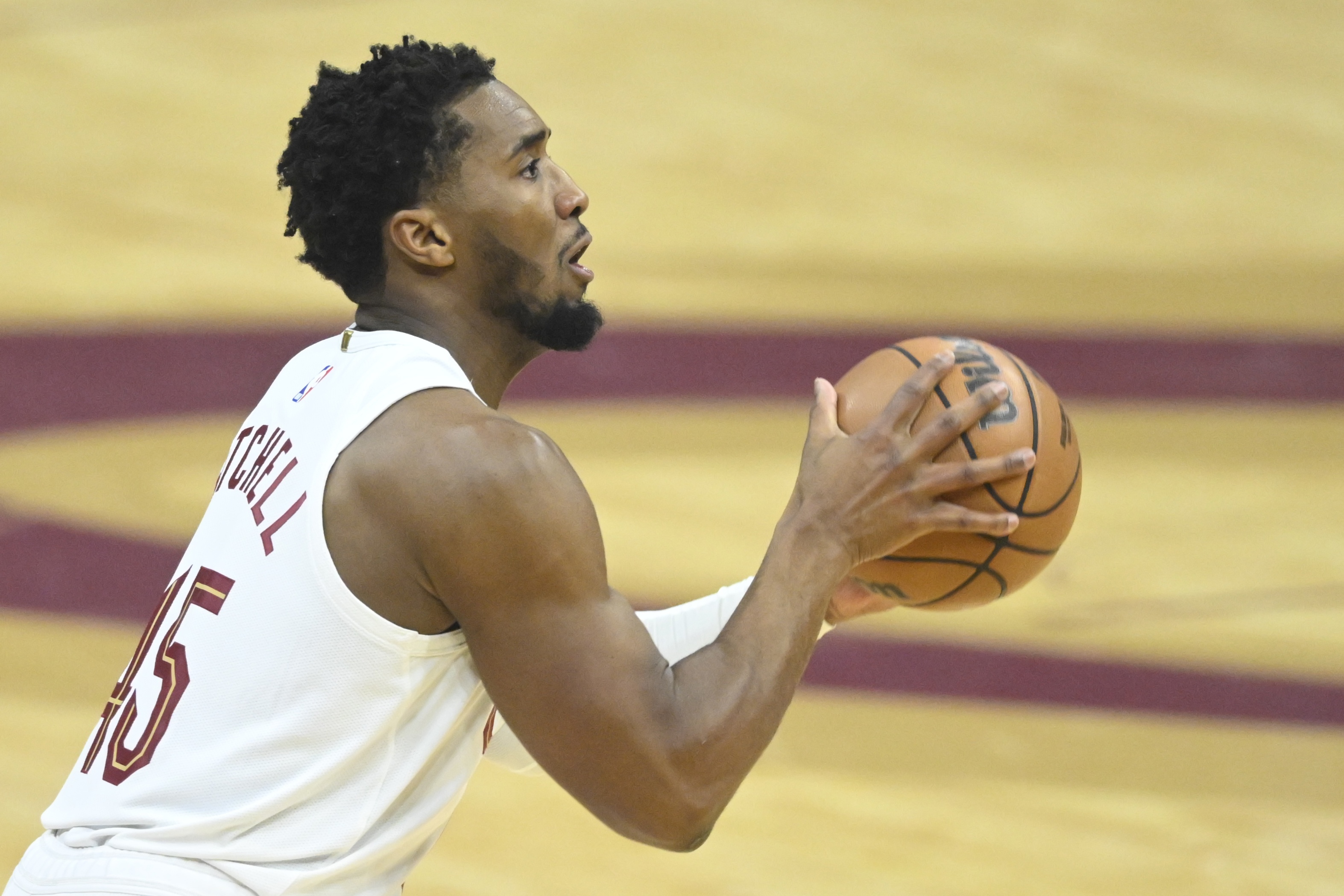 米切尔惊艳全场，篮网助攻爆棚，全明星入选逆转取胜！